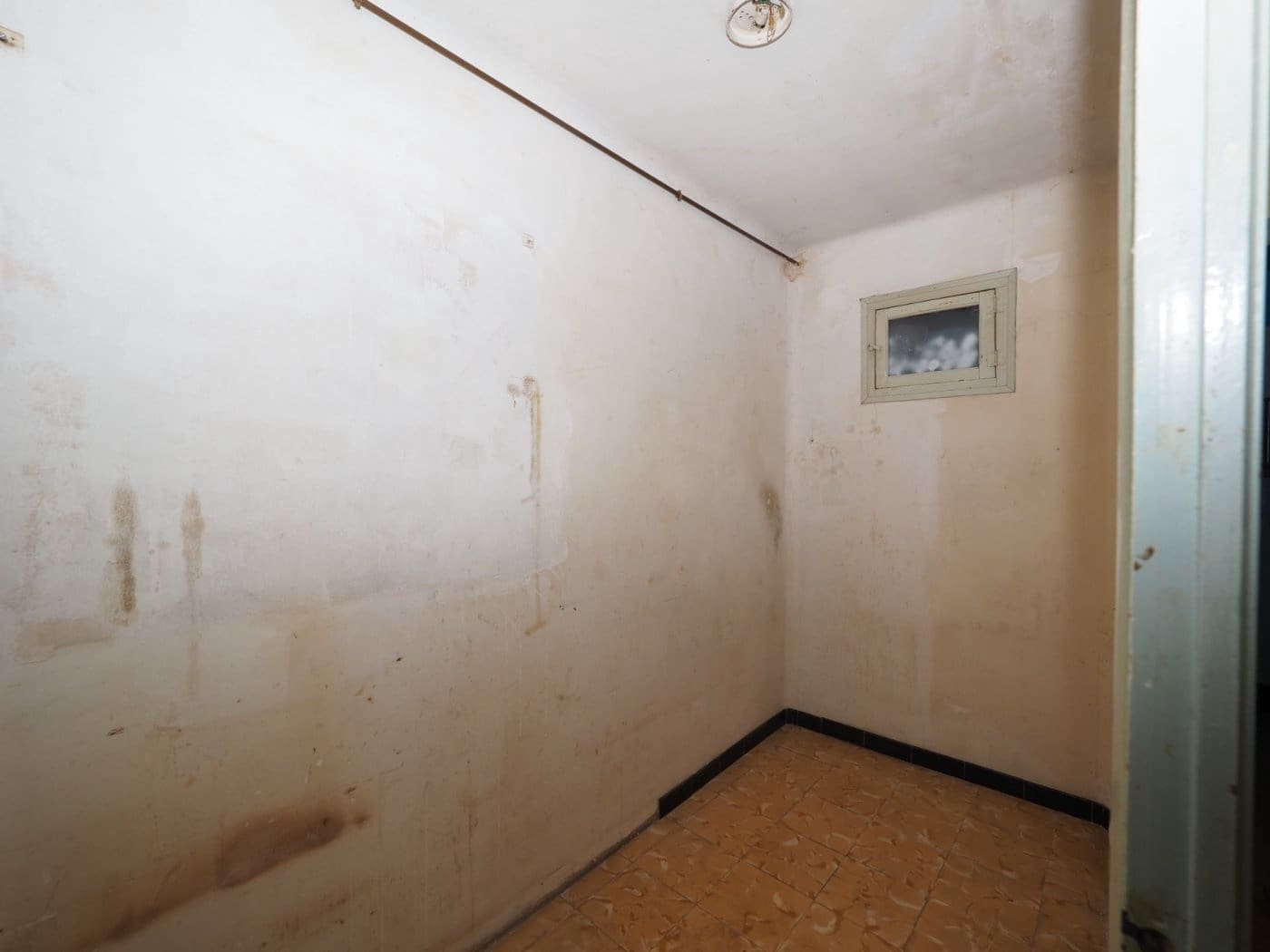 3 Zimmer Wohnung zu verkaufen in Manresa - 43.000 € (Ref: 9908439)