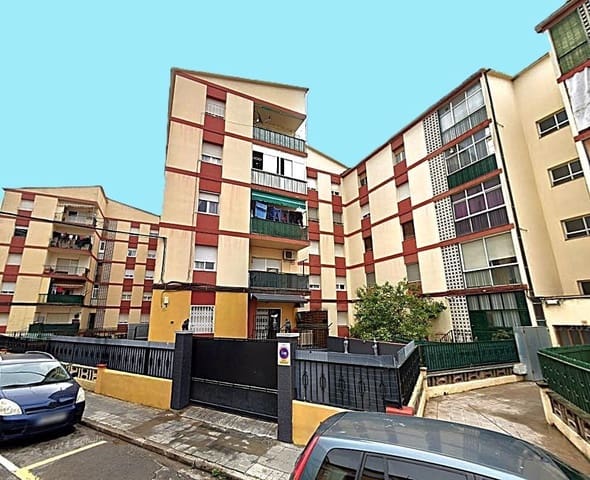 3 slaapkamer Flat te koop in Figueres - € 77.700 (Ref: 9908441)
