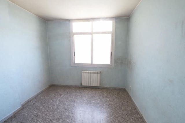 4 soveværelse Lejlighed til salg i Manresa med swimmingpool - € 146.000 (Ref: 9908445)