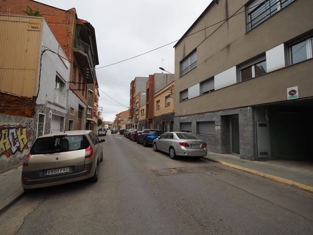 3 makuuhuone Huoneisto myytävänä paikassa Sabadell - 164 825 € (Ref: 9908451)