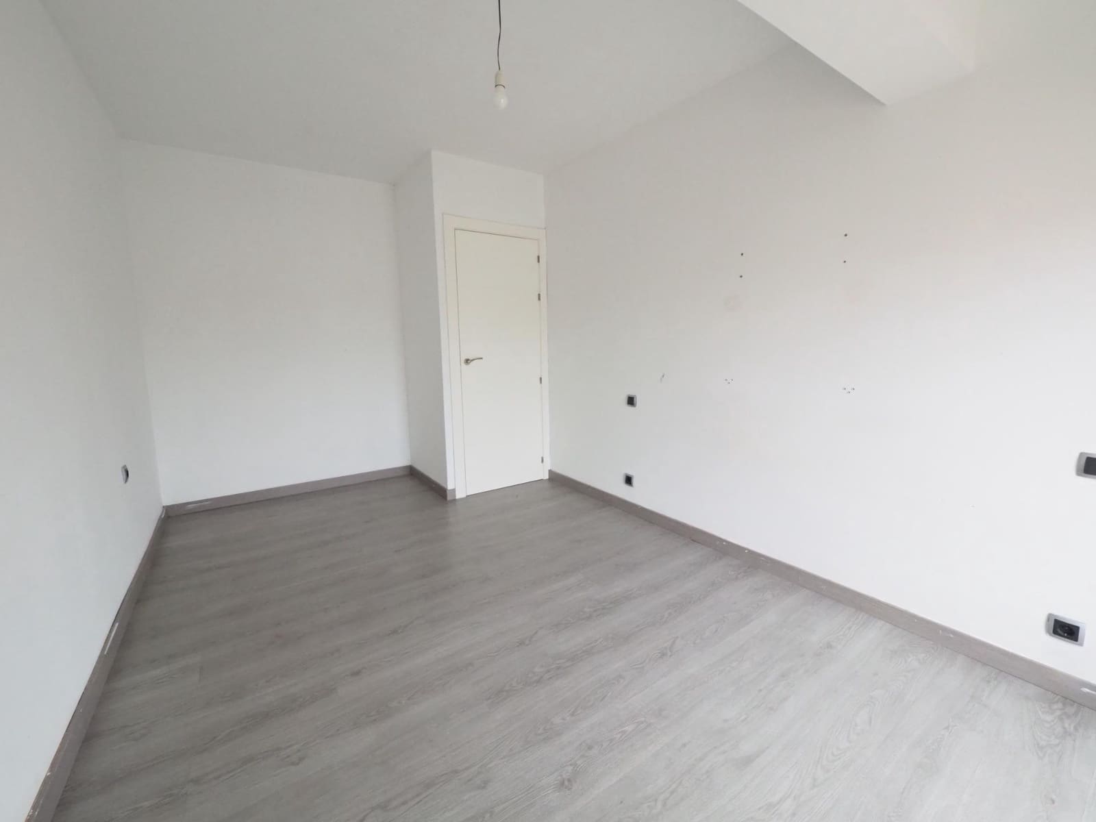 2 sypialnia Penthouse na sprzedaż w Terrassa - 159 960 € (Ref: 9908454)