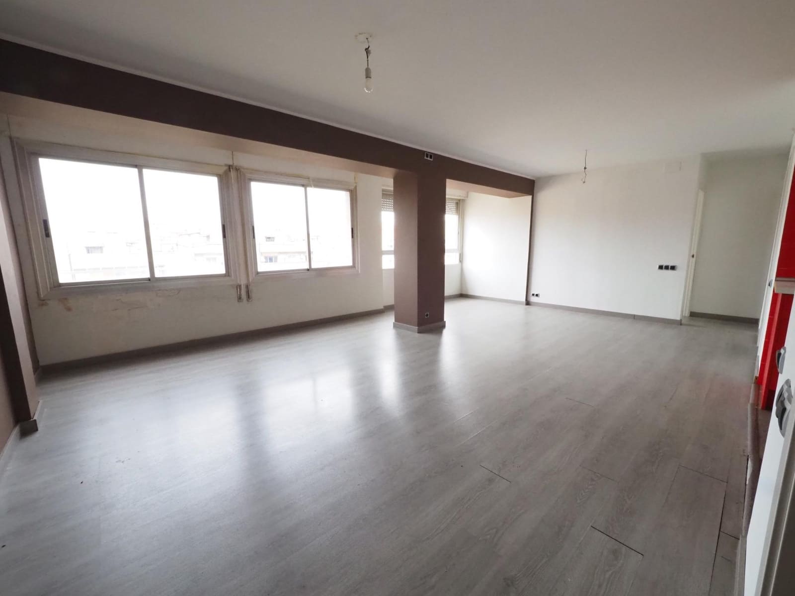 2 sypialnia Penthouse na sprzedaż w Terrassa - 159 960 € (Ref: 9908454)