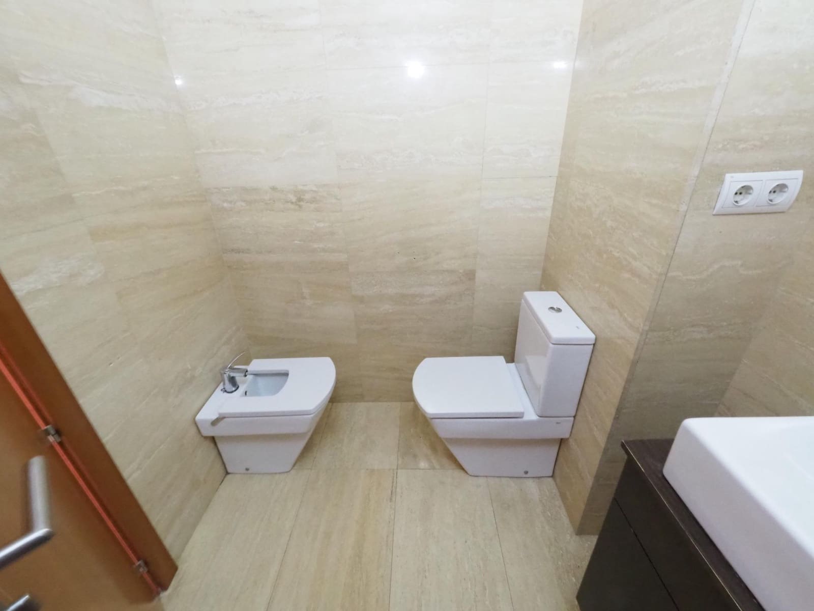 2 bedroom Apartment for sale in Vilafranca del Penedes - € 255,000 (Ref: 9908460)