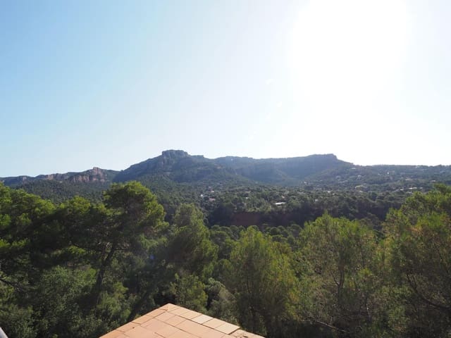 4 camera da letto Villa in vendita in Matadepera - 374.000 € (Rif: 9908461)