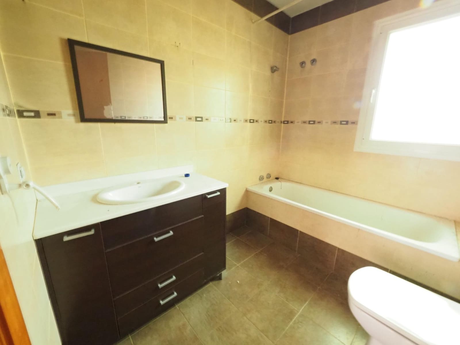 4 camera da letto Villa in vendita in Matadepera - 374.000 € (Rif: 9908461)