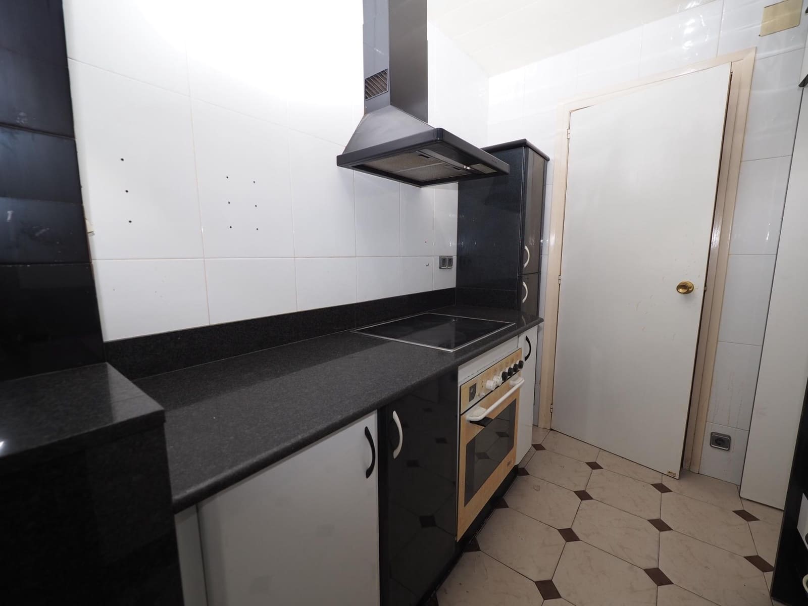 Piso de 4 habitaciones en Igualada en venta - 169.000 € (Ref: 9908462)