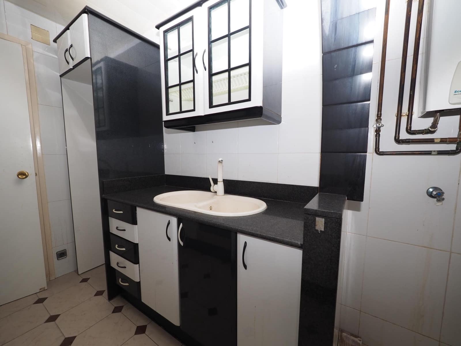 Piso de 4 habitaciones en Igualada en venta - 169.000 € (Ref: 9908462)
