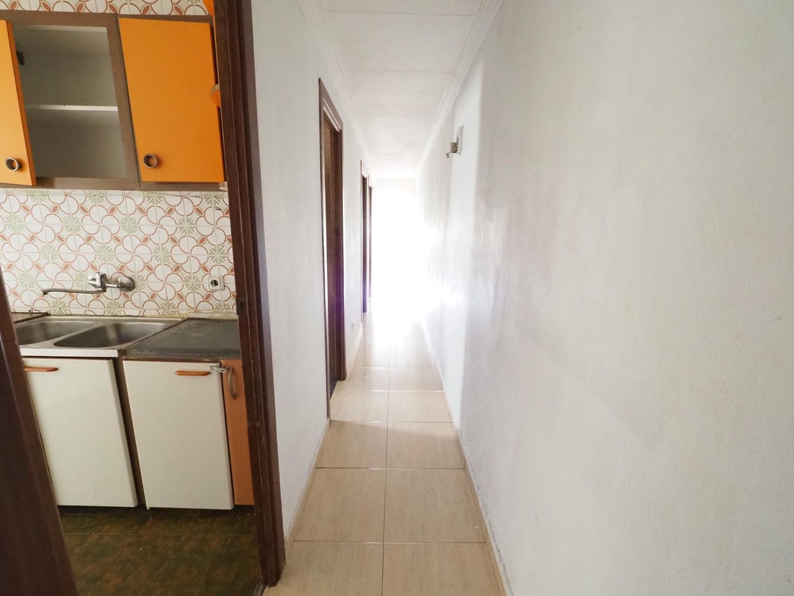 Ático de 3 habitaciones en Ripollet en venta - 75.000 € (Ref: 9908467)