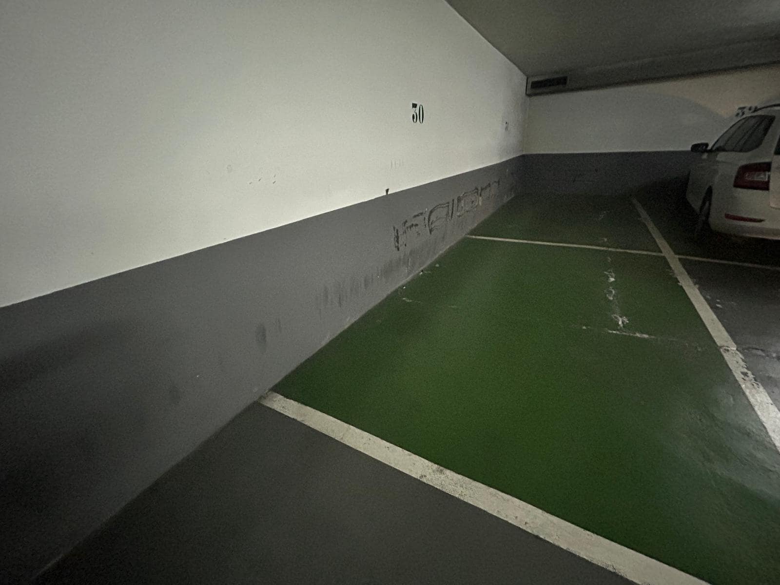 Garagem para venda em Barcelona cidade - 30 000 € (Ref: 9908469)