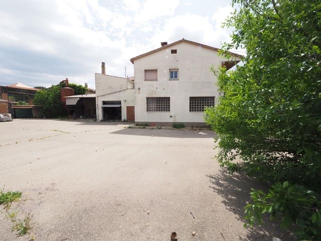 4 bedroom Finca/Country House for sale in La Pobla de Claramunt with garage - € 360,000 (Ref: 9908471)