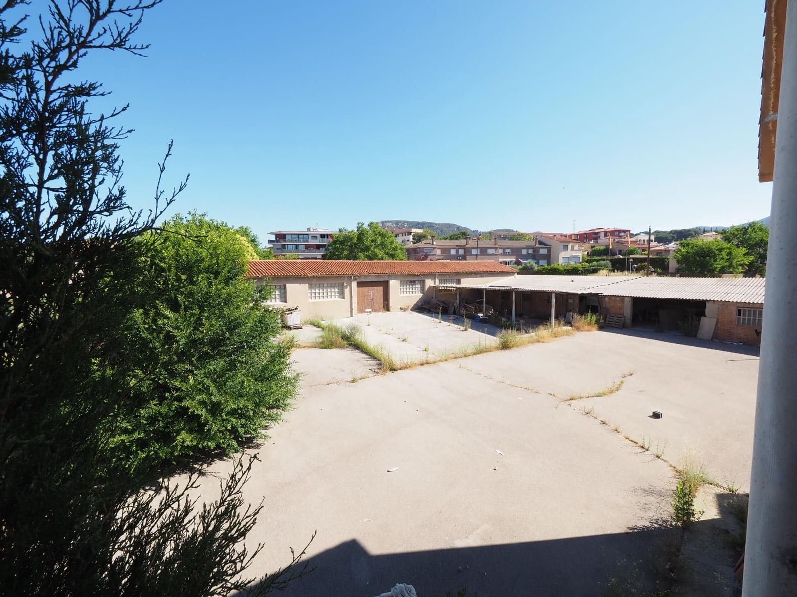 4 bedroom Finca/Country House for sale in La Pobla de Claramunt with garage - € 360,000 (Ref: 9908471)