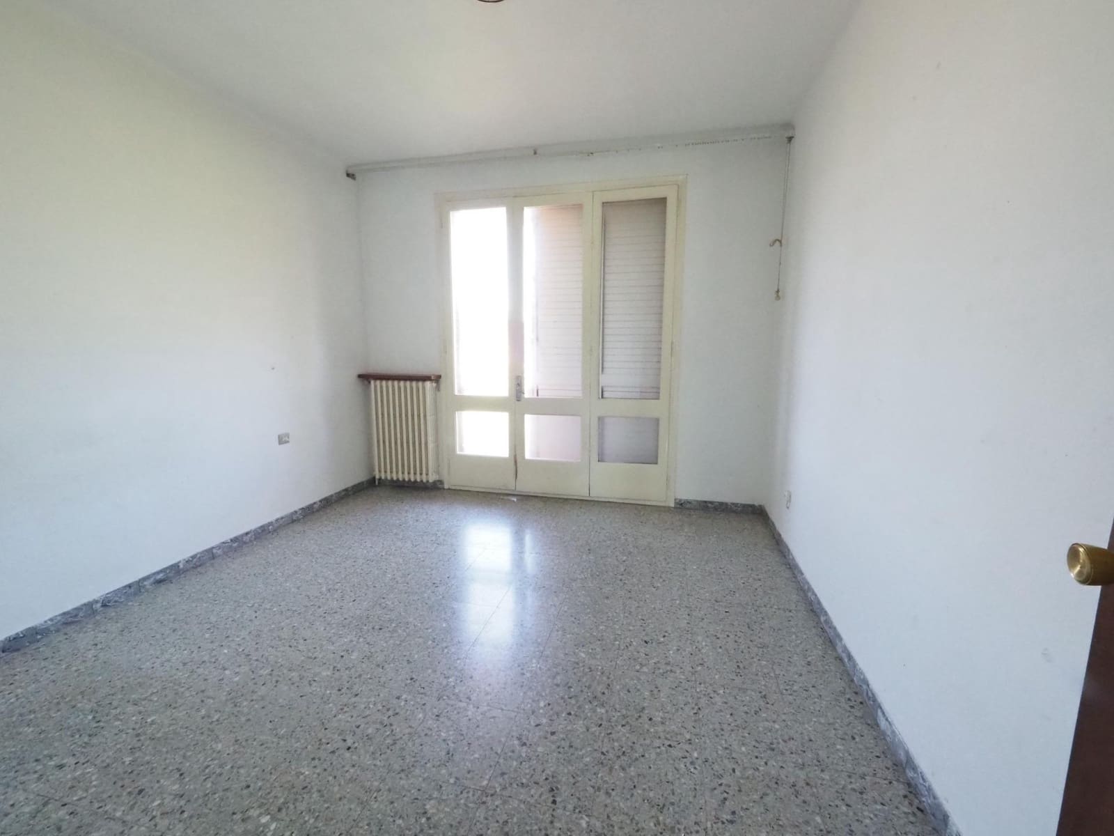 4 bedroom Finca/Country House for sale in La Pobla de Claramunt with garage - € 360,000 (Ref: 9908471)