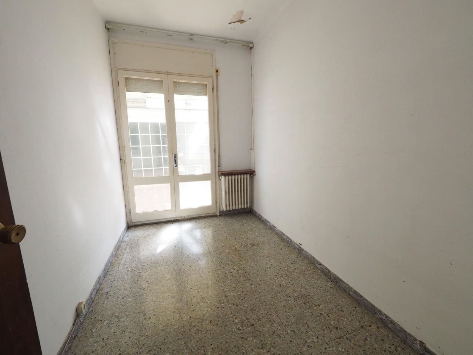 4 bedroom Finca/Country House for sale in La Pobla de Claramunt with garage - € 360,000 (Ref: 9908471)