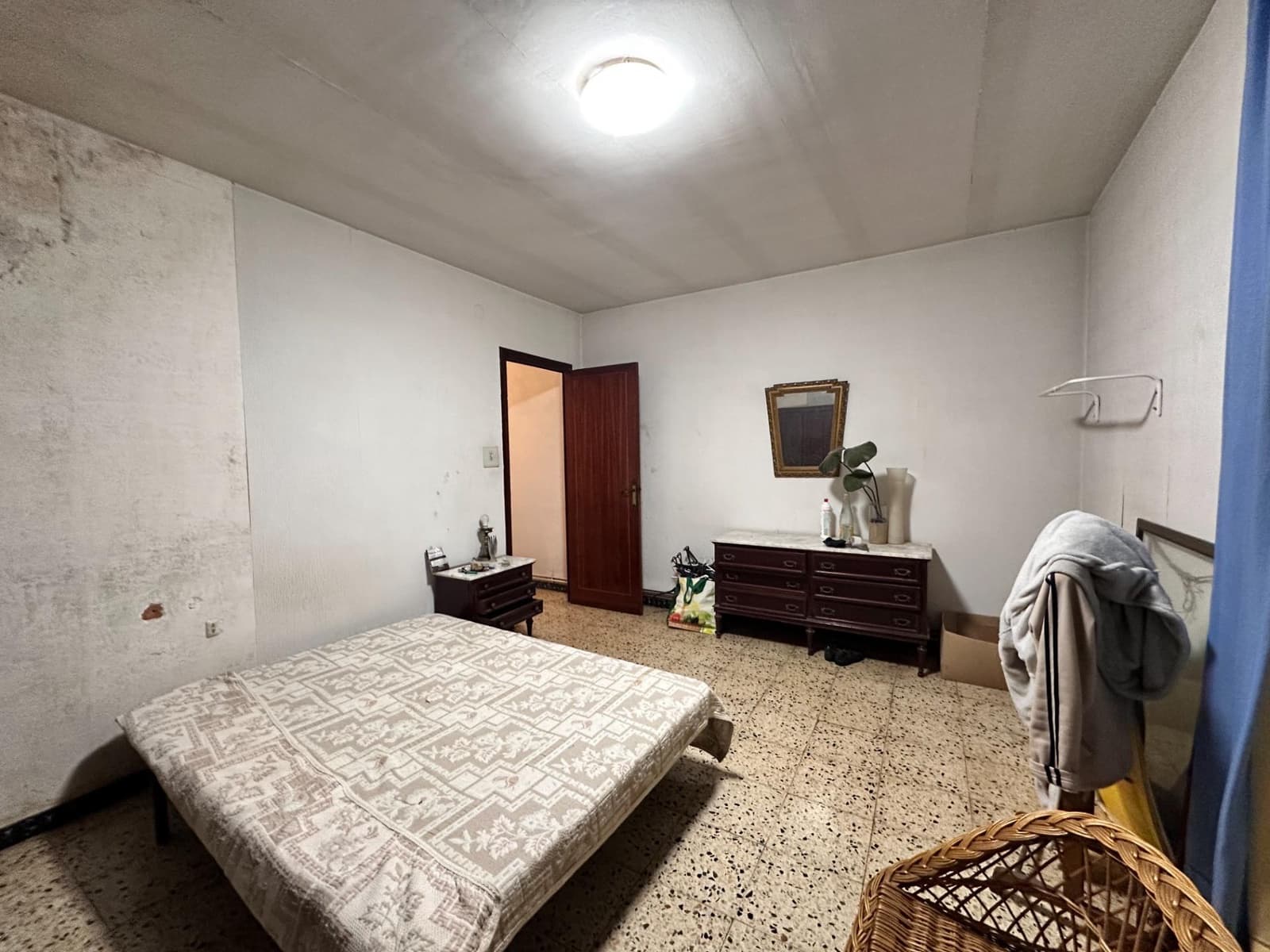 Casa de 5 habitaciones en Montcada i Reixac en venta - 230.000 € (Ref: 9908472)
