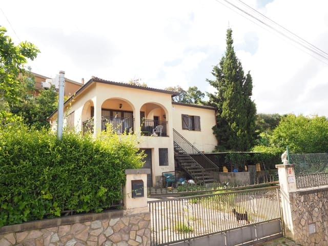 3 camera da letto Villa in vendita in Aiguaviva Parc, Vidreres con garage - 210.000 € (Rif: 9908473)