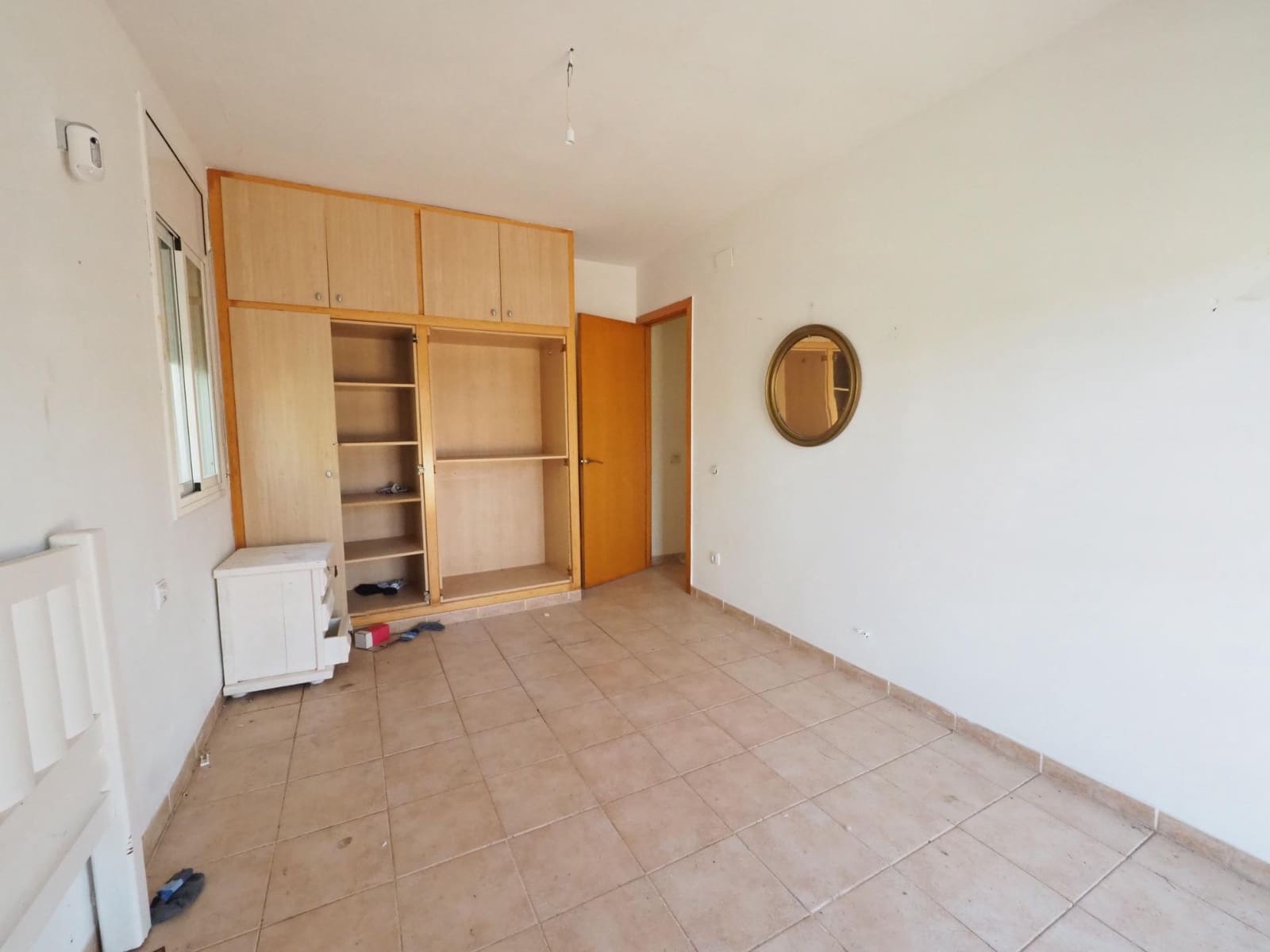4 chambre Villa/Maison Mitoyenne à vendre à Canyelles avec garage - 280 000 € (Ref: 9908476)