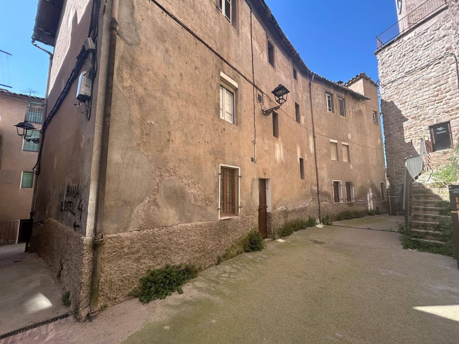 Piso de 3 habitaciones en Gironella en venta - 42.000 € (Ref: 9908477)