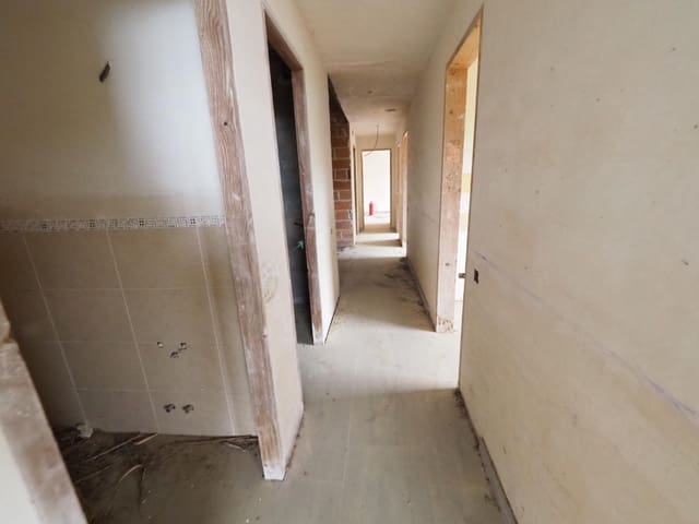 4 chambre Villa/Maison à vendre à Arenys de Munt - 150 000 € (Ref: 9908481)
