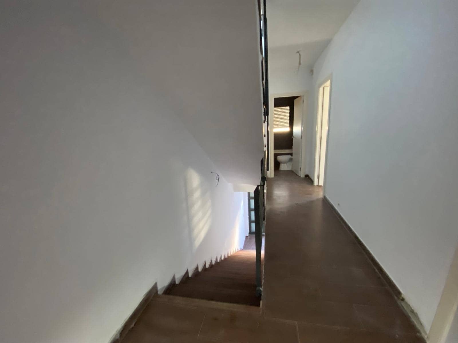 4 chambre Villa/Maison Semi-Mitoyenne à vendre à Vilanova i la Geltru avec piscine garage - 350 000 € (Ref: 9908483)