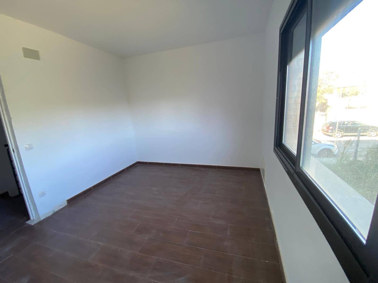 4 chambre Villa/Maison Semi-Mitoyenne à vendre à Vilanova i la Geltru avec piscine garage - 350 000 € (Ref: 9908483)
