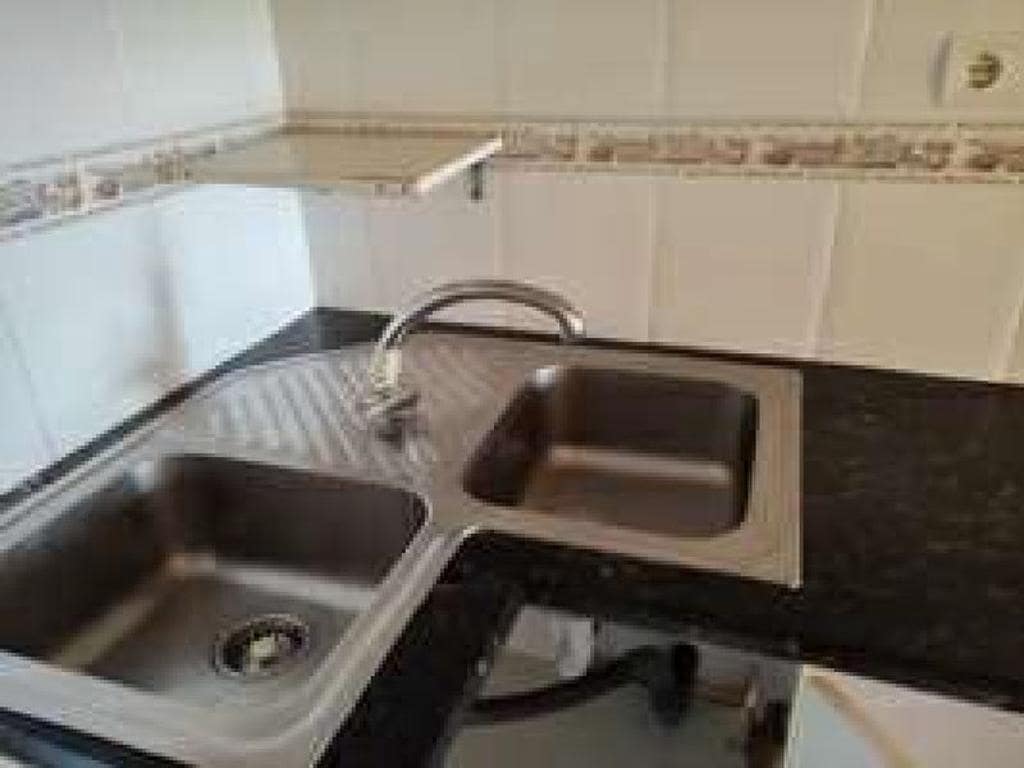 Piso de 2 habitaciones en Terrassa en venta - 91.700 € (Ref: 9908486)