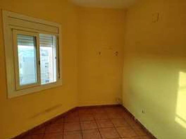 2 soveværelse Lejlighed til salg i Terrassa - € 91.700 (Ref: 9908486)