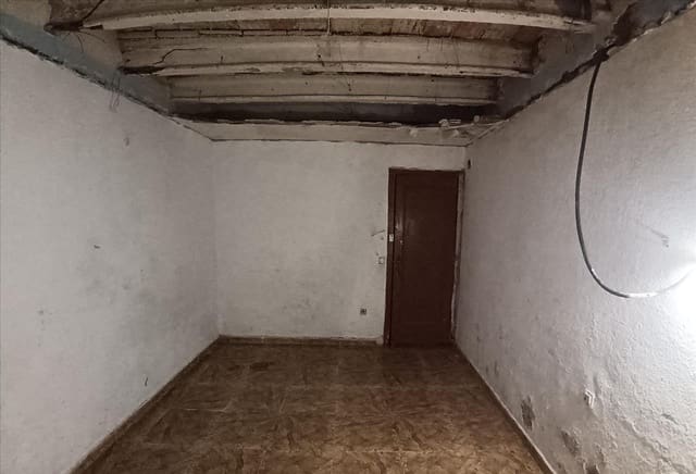 3 soverom Leilighet til salgs i Terrassa - € 130 000 (Ref: 9908490)
