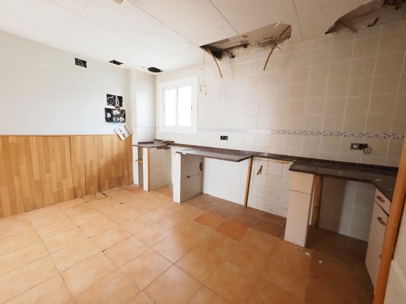 7 makuuhuone Huvila myytävänä paikassa Roda de Bara - 249 000 € (Ref: 9908491)
