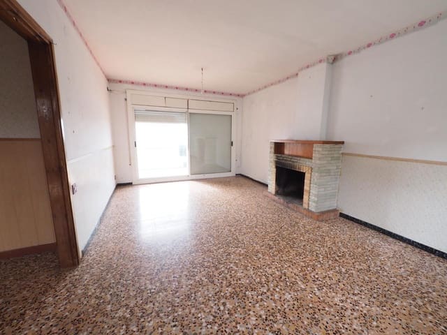 7 makuuhuone Huvila myytävänä paikassa Roda de Barà - 249 000 € (Ref: 9908491)