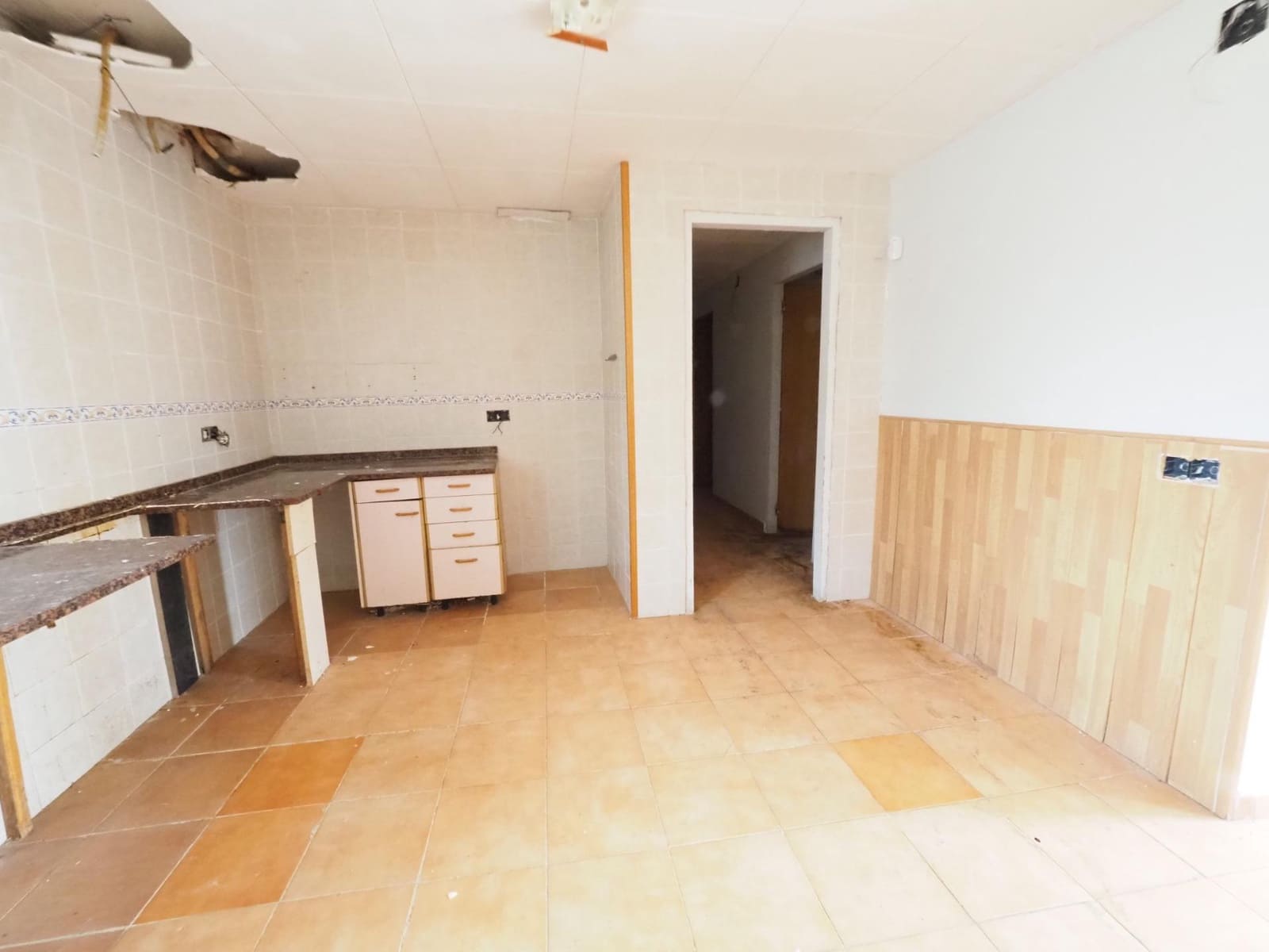 7 makuuhuone Huvila myytävänä paikassa Roda de Bara - 249 000 € (Ref: 9908491)