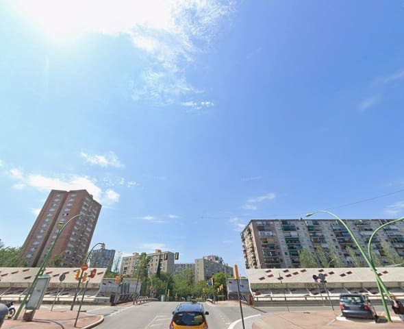 3 makuuhuone Asunto myytävänä paikassa Sant Adrià de Besòs - 157 500 € (Ref: 9908501)