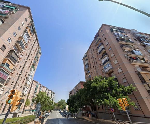 3 makuuhuone Asunto myytävänä paikassa Sant Adrià de Besòs - 157 500 € (Ref: 9908501)