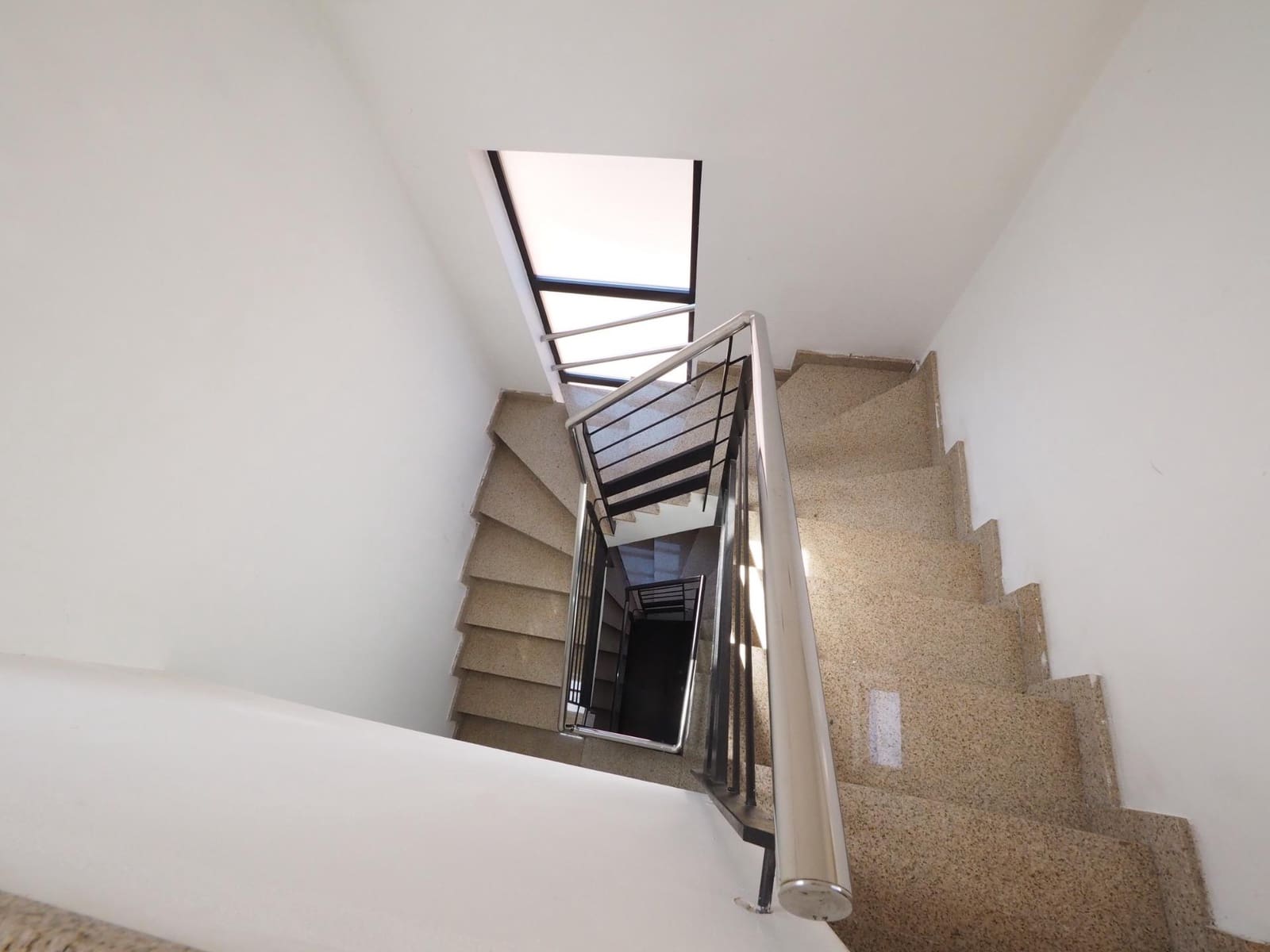 5 chambre Villa/Maison Mitoyenne à vendre à Montmelo avec garage - 460 000 € (Ref: 9908502)
