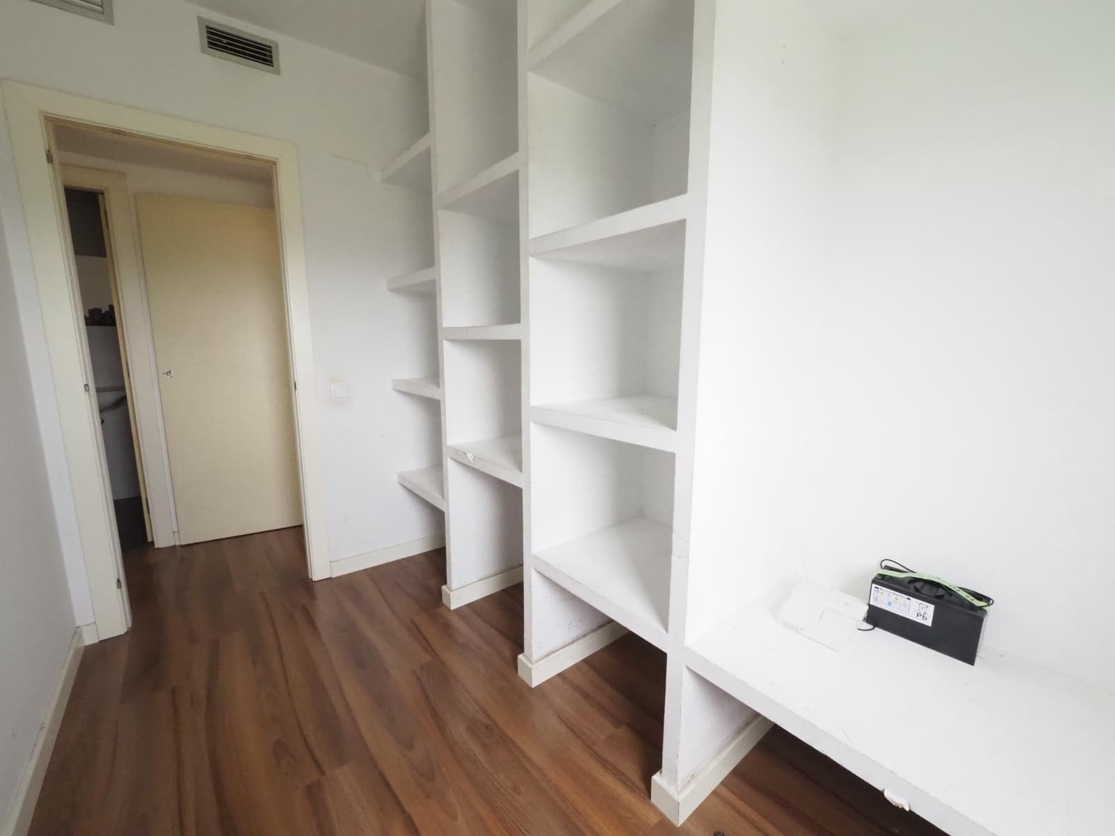 4 chambre Appartement à vendre à Sabadell avec piscine - 297 000 € (Ref: 9908503)