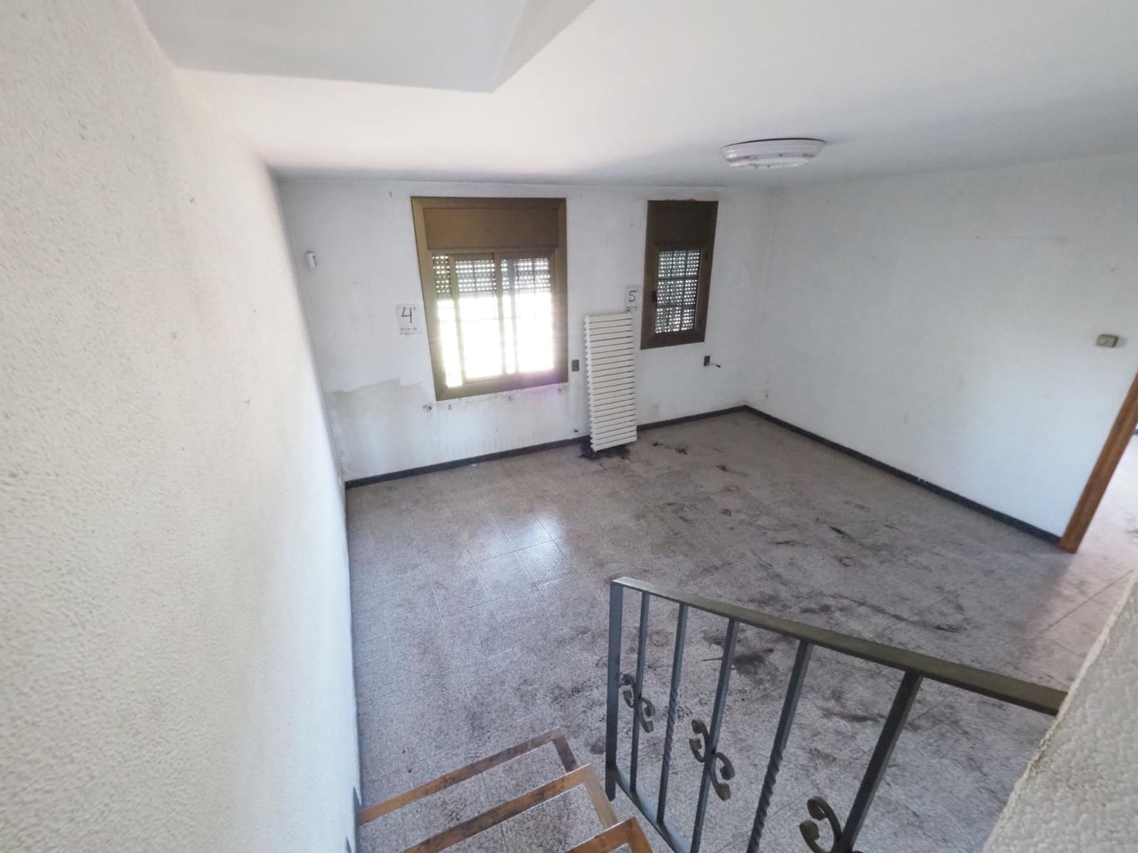 5 camera da letto Villetta a Schiera in vendita in Sant Fost de Campsentelles con piscina garage - 436.000 € (Rif: 9908506)