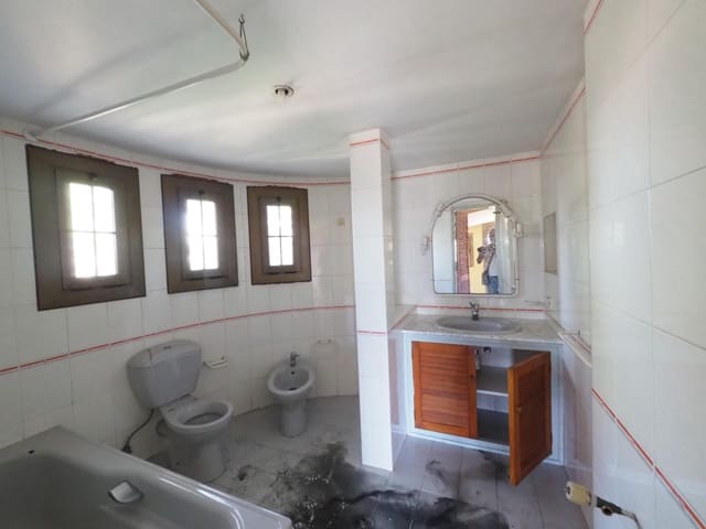 5 camera da letto Villetta a Schiera in vendita in Sant Fost de Campsentelles con piscina garage - 436.000 € (Rif: 9908506)