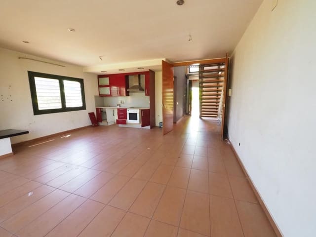 3 sovrum Villa till salu i Lliçà d'Amunt - 420 000 € (Ref: 9908507)