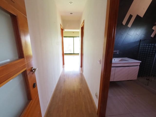 3 sovrum Villa till salu i Lliçà d'Amunt - 420 000 € (Ref: 9908507)