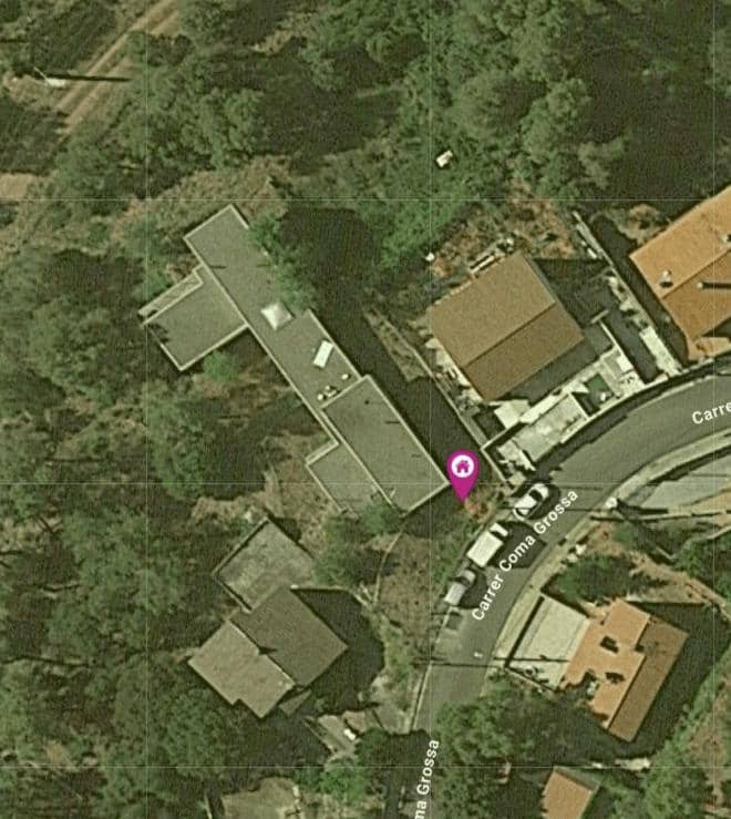 Pareado de 6 habitaciones en Castellar del Vallès en venta - 160.000 € (Ref: 9908512)