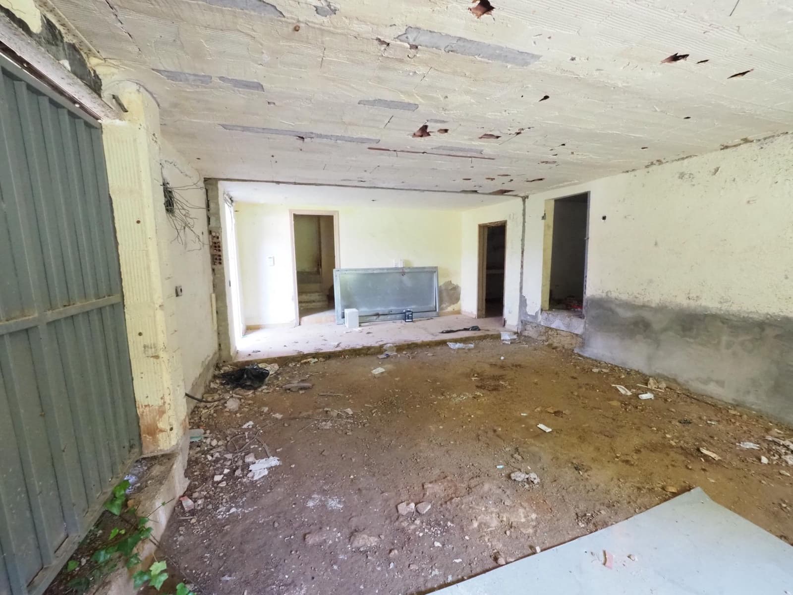 Chalet de 2 habitaciones en La Torre de Claramunt en venta con garaje - 99.000 € (Ref: 9908514)