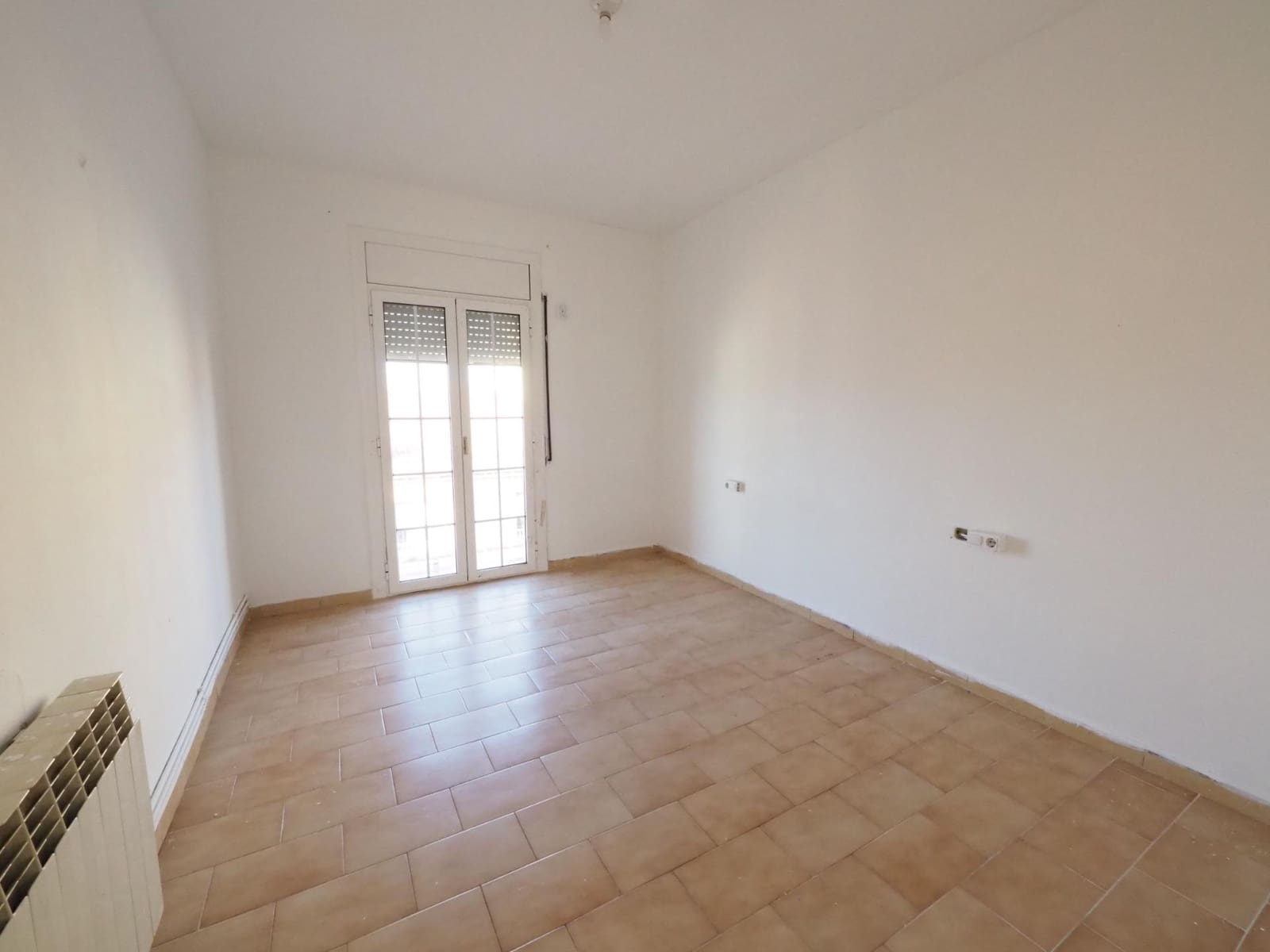 3 quarto Apartamento para venda em Igualada - 130 000 € (Ref: 9908525)