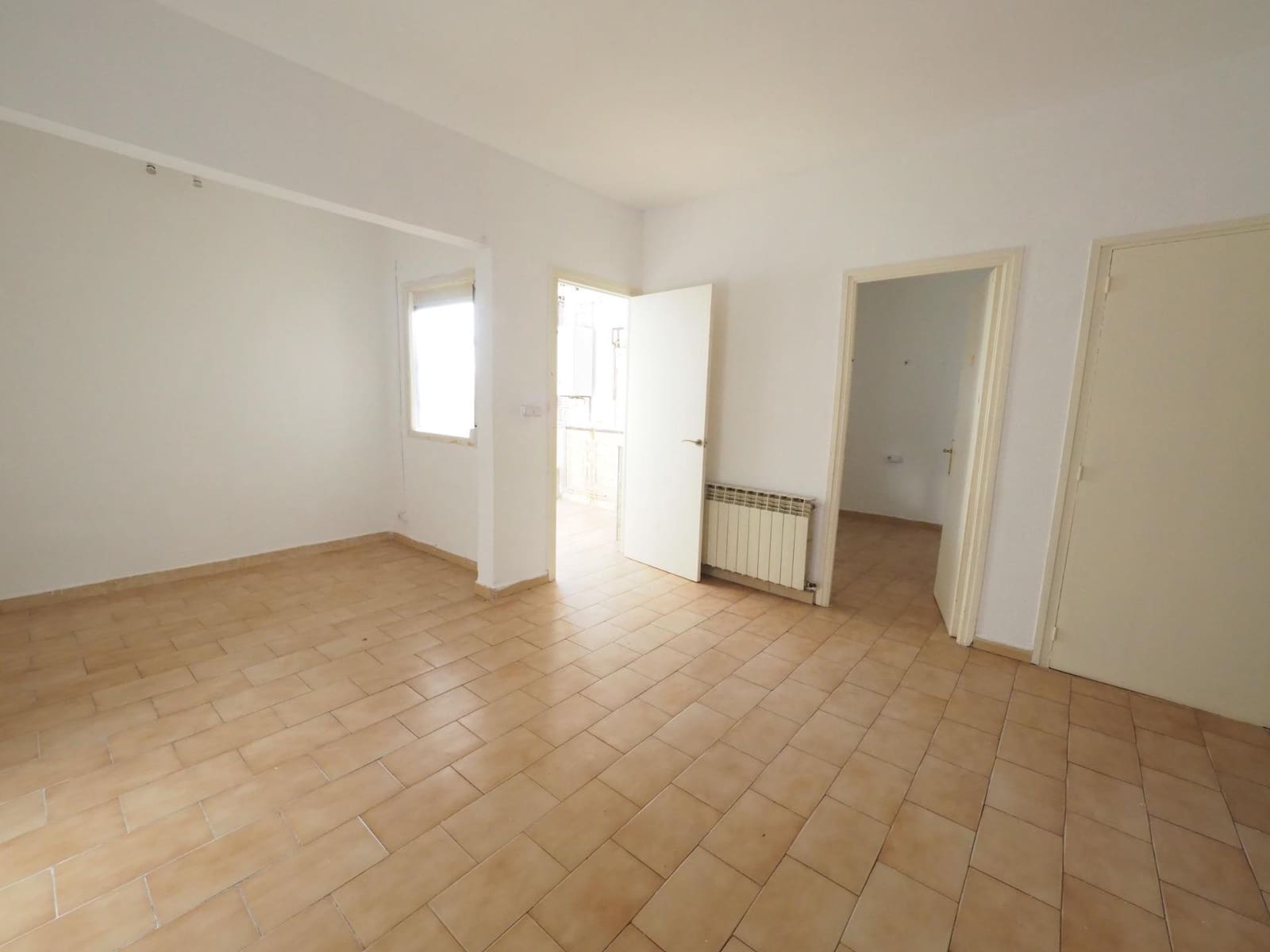 3 quarto Apartamento para venda em Igualada - 130 000 € (Ref: 9908525)