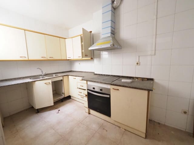 3 quarto Apartamento para venda em Tarragona cidade - 99 000 € (Ref: 9908527)