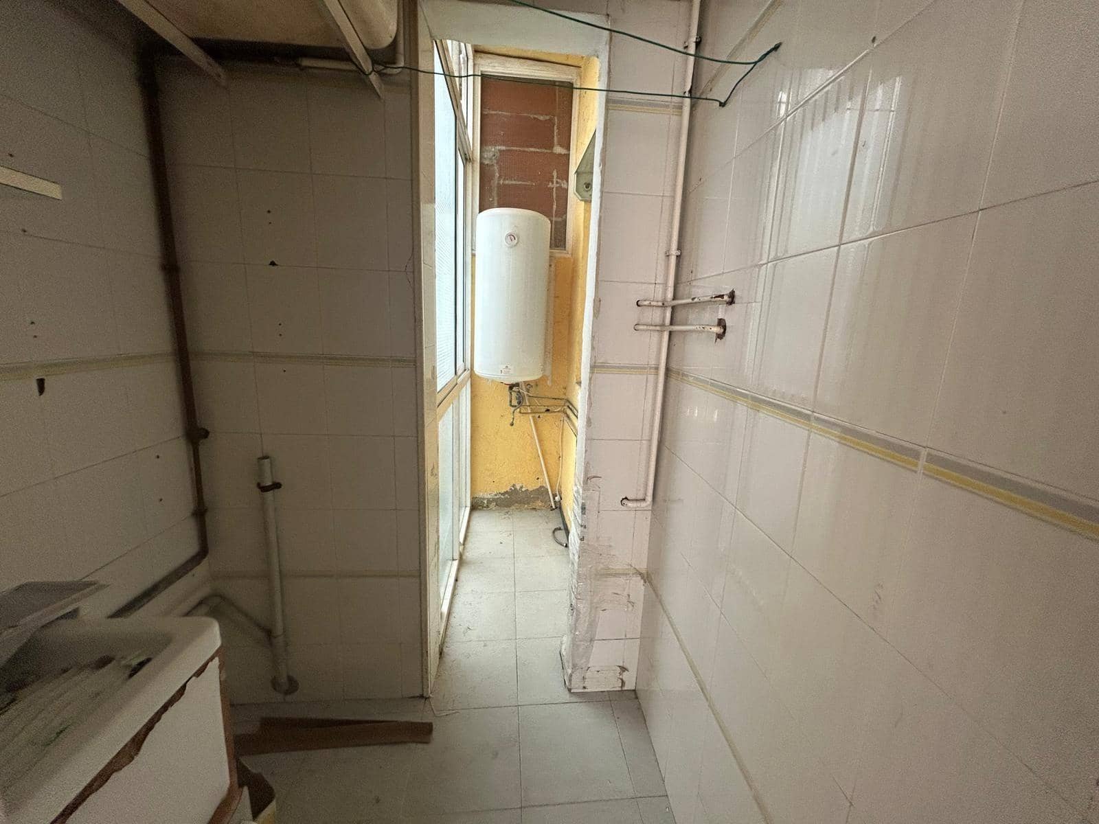 3 bedroom Flat for sale in Sabadell - € 164,000 (Ref: 9908530)
