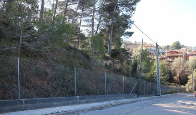 Działka budowlana na sprzedaż w Terrassa - 47 500 € (Ref: 9908534)