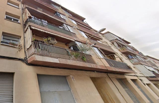 Piso de 3 habitaciones en Vilanova del Camí en venta - 90.000 € (Ref: 9908538)