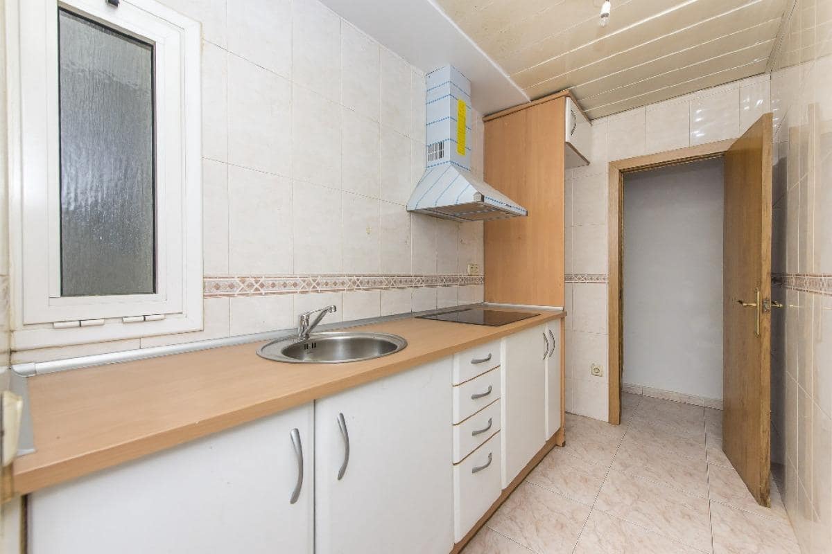 2 soverom Leilighet til salgs i Ripollet - € 134 000 (Ref: 9908539)