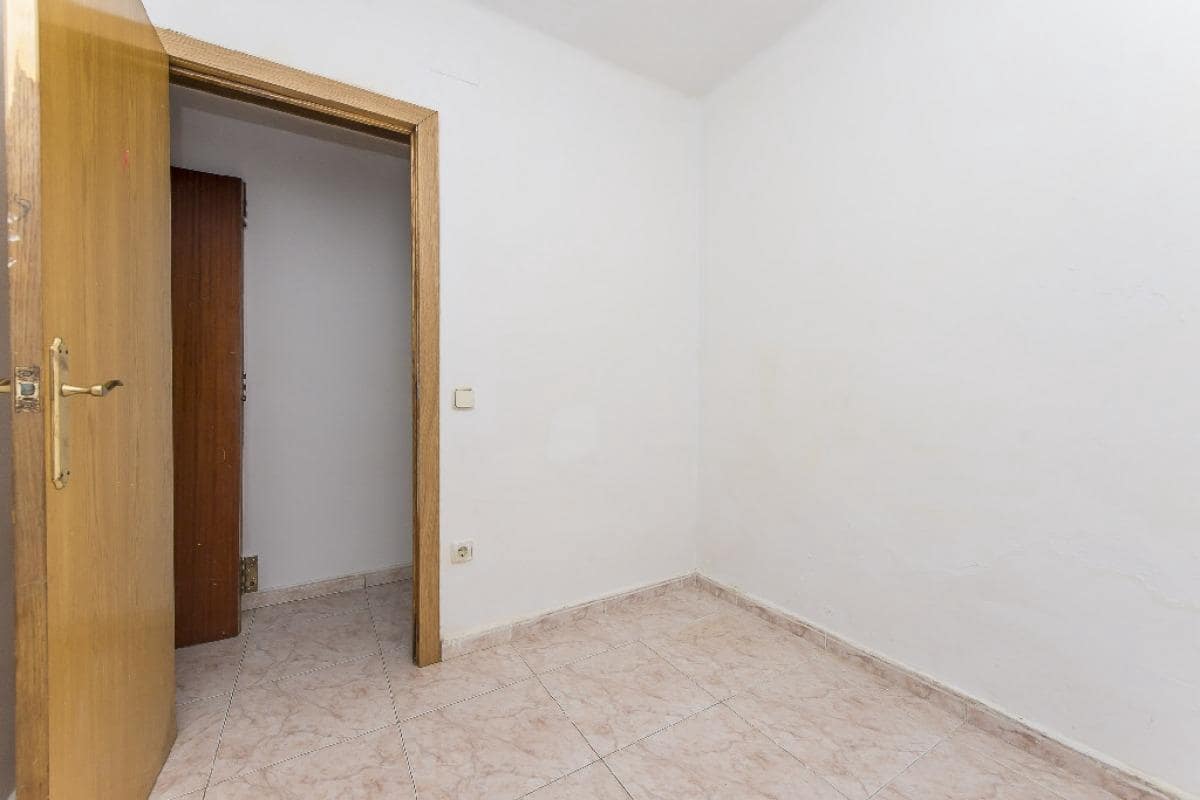 2 soverom Leilighet til salgs i Ripollet - € 134 000 (Ref: 9908539)