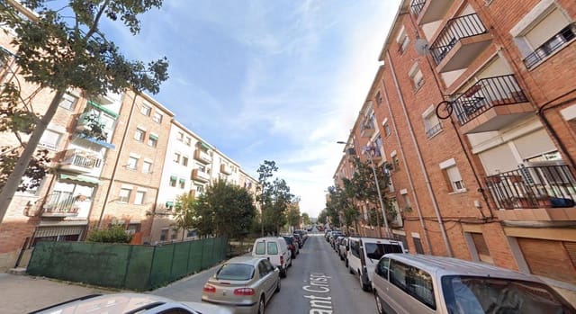 2 Zimmer Wohnung zu verkaufen in Terrassa - 89.000 € (Ref: 9908546)