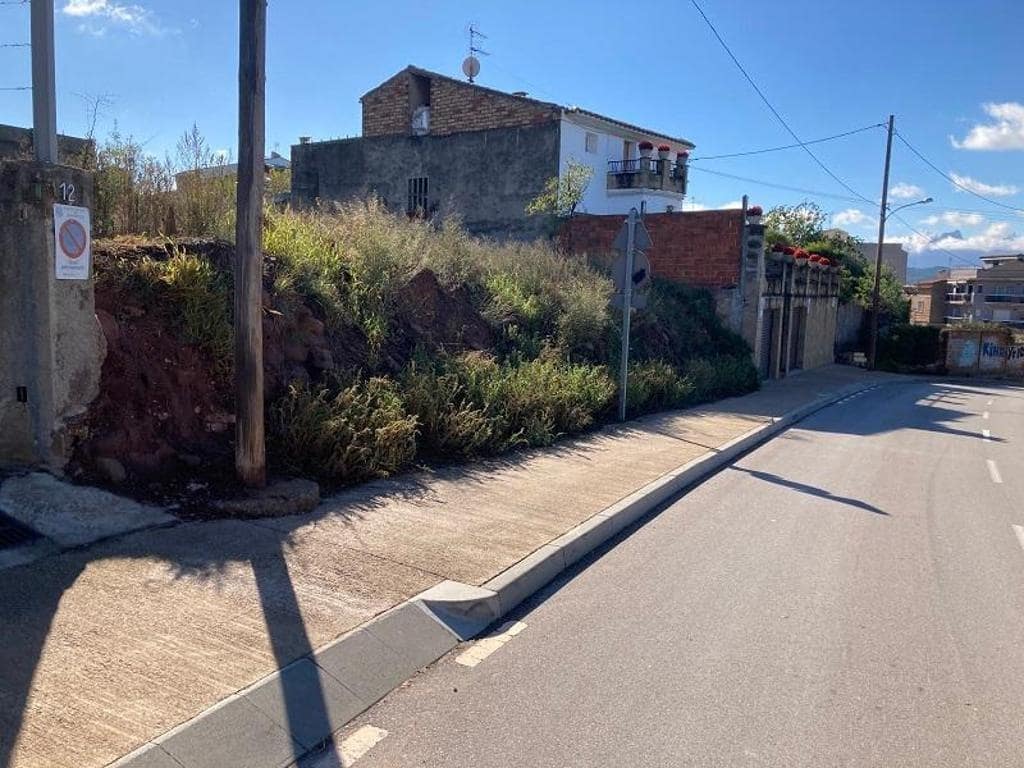 Działka budowlana na sprzedaż w Manresa - 16 000 € (Ref: 9908547)